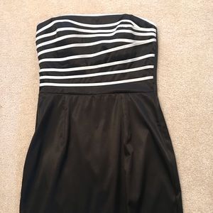 Black and white strapless dress